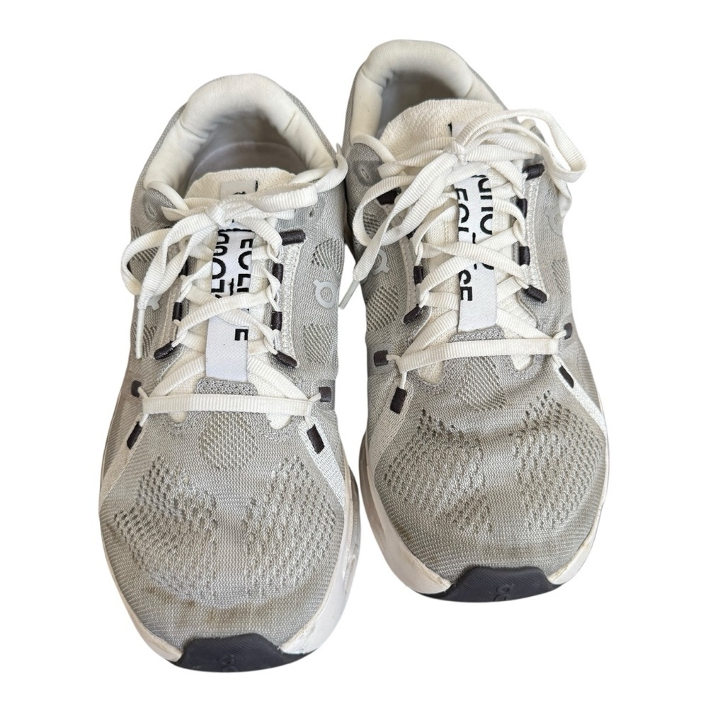 On Cloudeclipse In Alloy/White, Size 9.5 - image 4